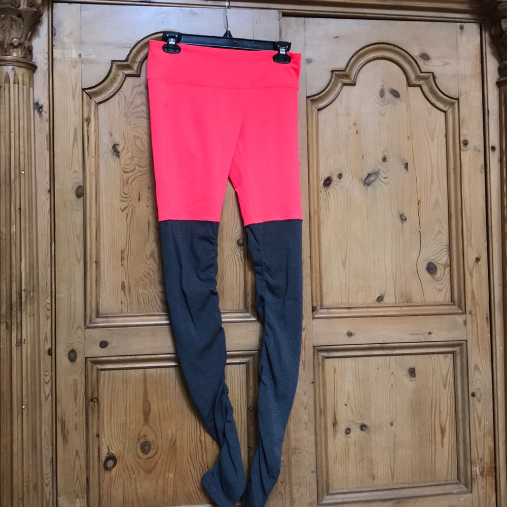ALO goddess legging